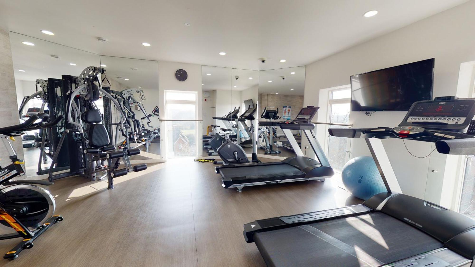 Luxury Apartment - Town Centre North Стивънидж Екстериор снимка